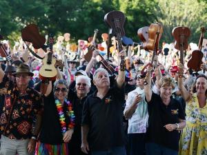 104576-7b7afd60-0417-11e4-89e0-2202b22e15bd